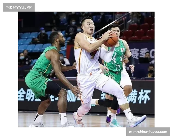 前场推进速度提升与传球次数减少并存 七队打法更趋直接